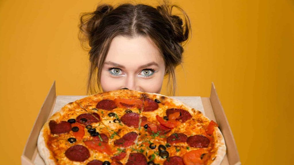 Диетолог объяснила, почему пицца - более здоровый завтрак, чем хлопья