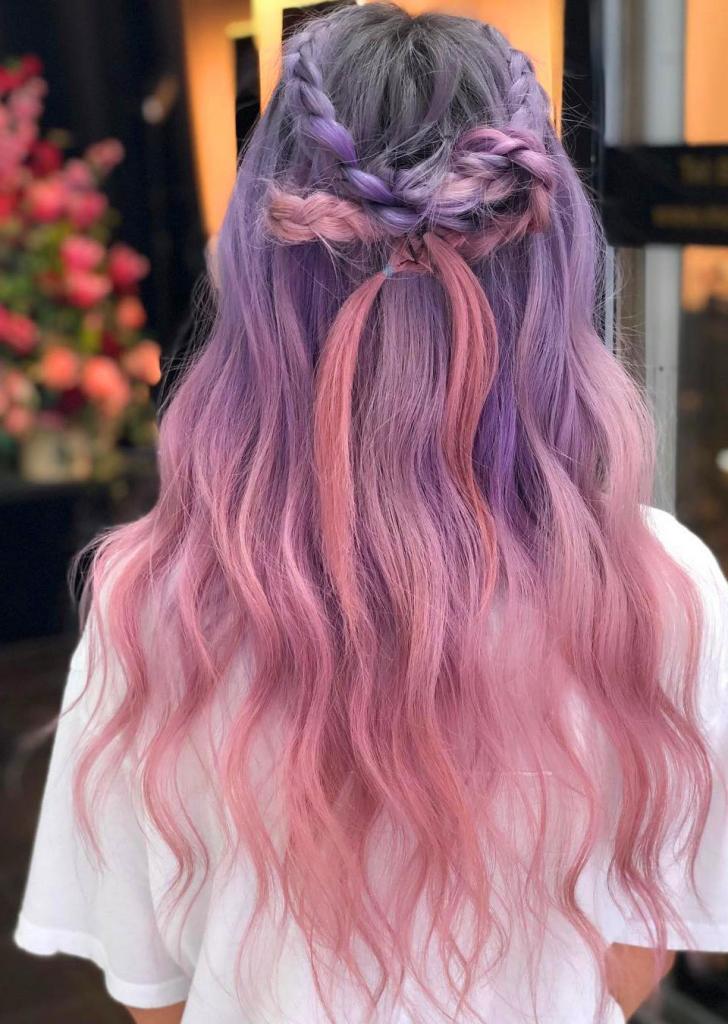 Красота лиловых переливов: фотографии докажут, что необычные оттенки на волосах смотрятся очень женственно и эффектно