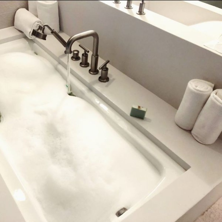 Делаем домашнюю пену для ванны. Она натуральная, подходит для чувствительной кожи и помогает хорошо уснуть