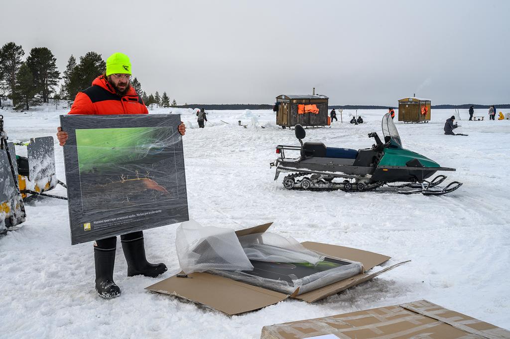 Первую подледную галерею искусств дайверы могут посетить в Белом море: фото уникального проекта