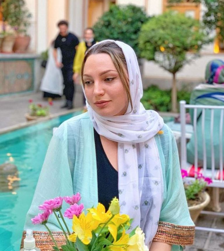 Что будет, если выйти на улицу без платка? Украинка, живущая в Иране, рассказала о последствиях (но есть исключение, когда платок можно не надевать)
