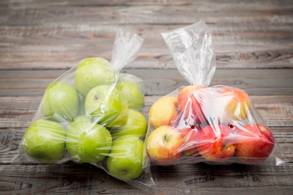 "Не кладите овощи в один пакет": как сократить время покупки товаров в супермаркете