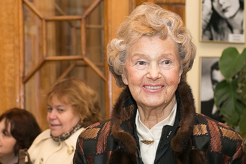 Борисова, Васильева, Заманский: как сейчас живут старейшие советские актеры, переступившие 95-летний рубеж