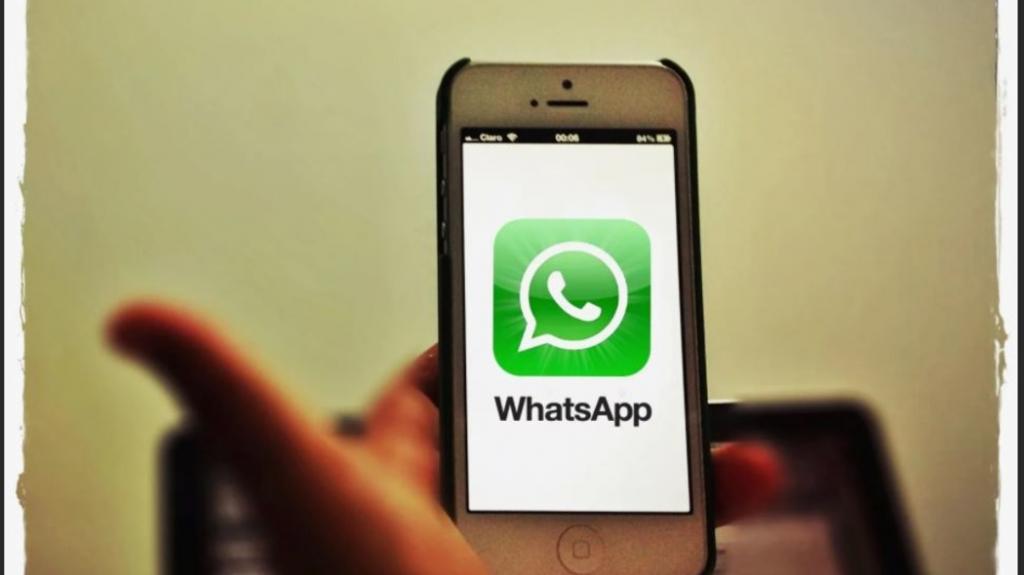 В последнем обновлении мессенджера WhatsApp разработчики исключили поддержку iOS версии 9