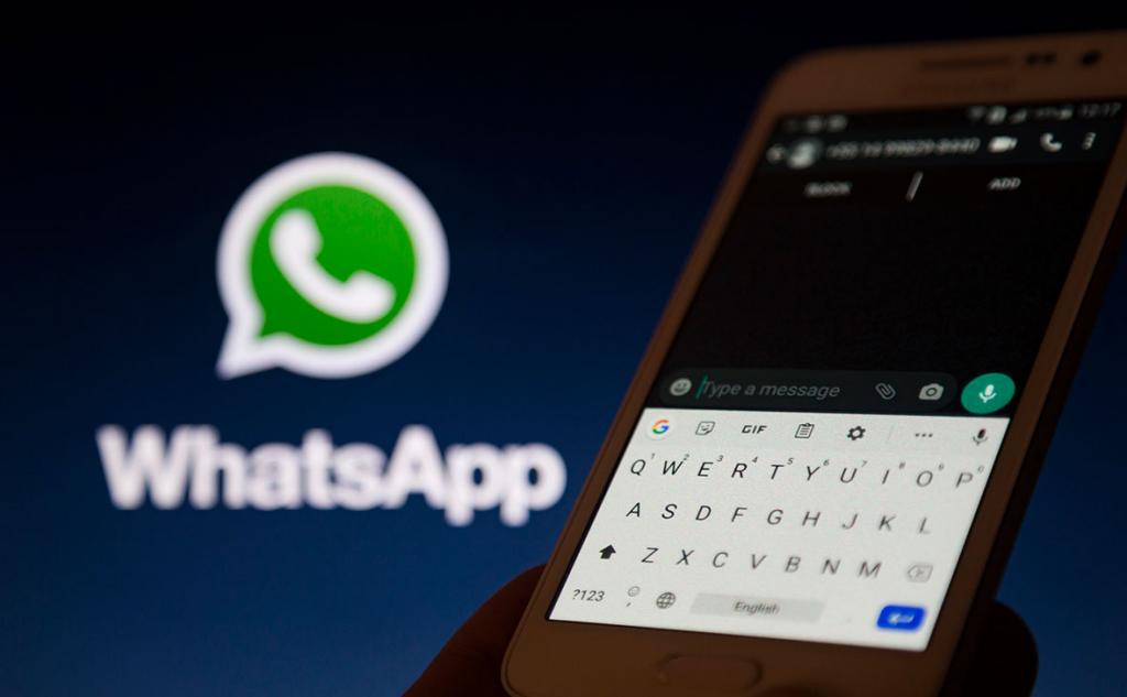 Никаких секретов по WhatsApp: россиян предупредили о возможной американской слежке из-за новых правил приложения