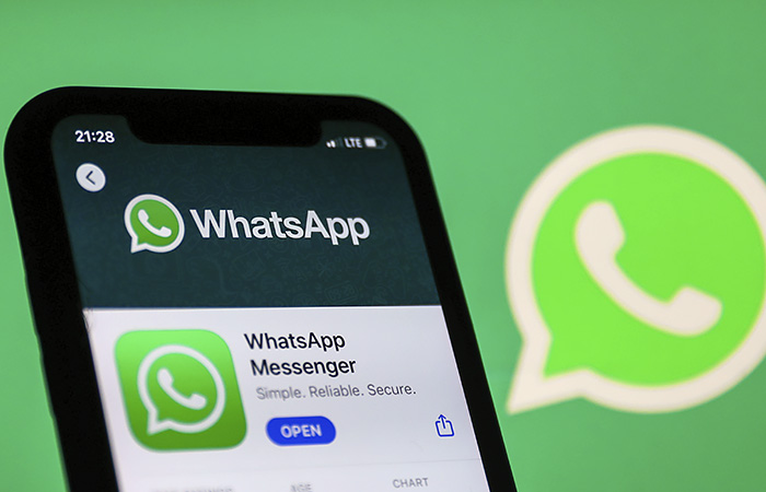 Обновленное пользовательское соглашение мессенджера WhatsApp создает риск слежки за пользователями