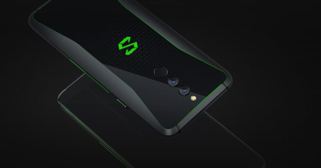 Xiaomi представила серию игровых смартфонов Black Shark 4