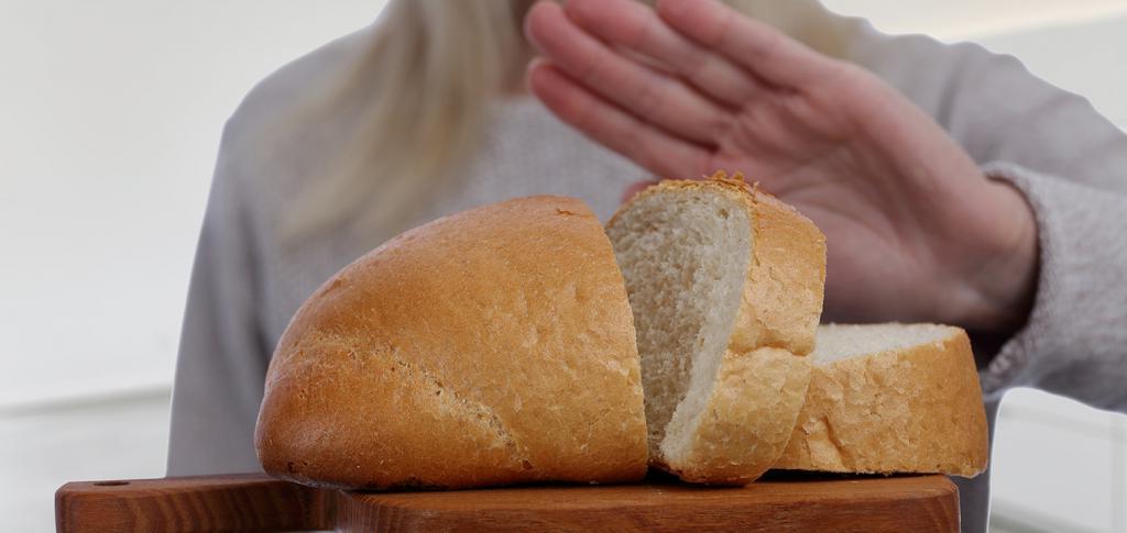 Врач-терапевт Мария Черняева предупреждает россиян о том, что свежеиспеченный хлеб вреден первые восемь часов