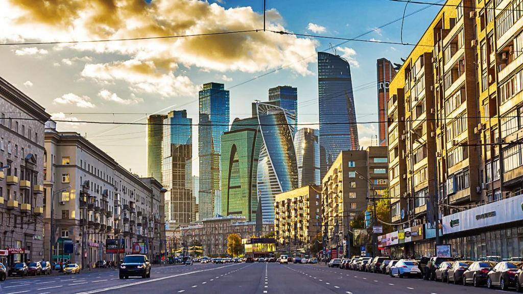Улицы называть таким же методом: россиянам предложили выбирать названия городов и рек голосованием в Интернете