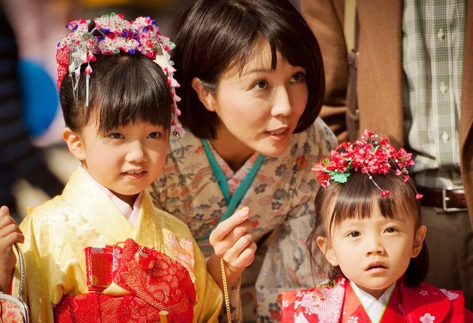 Удивляют беспрекословным послушанием: на каких 3 принципах японцы воспитывают своих детей