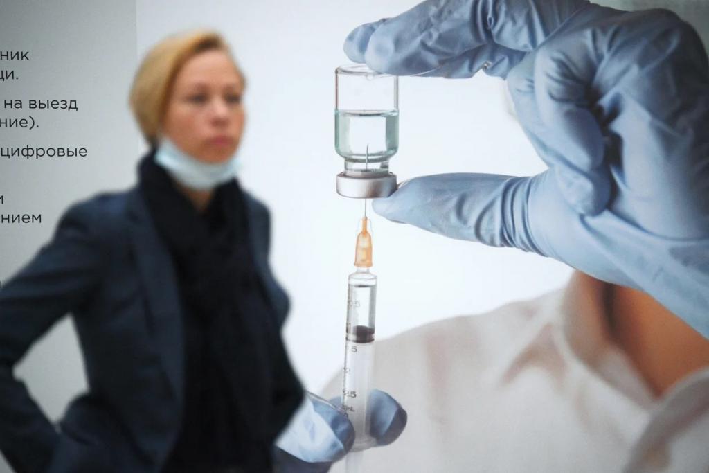 В Роспотребнадзоре объяснили россиянам, почему привитым "ЭпиВакКороной" потребуются специальные тесты на антитела