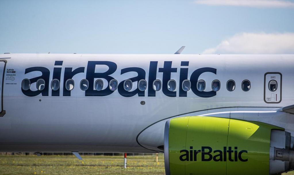 Авиакомпания airBaltic возобновляет рейсы между Ригой и Санкт-Петербургом