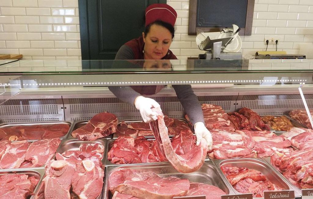 Потребление говядины в 2020 году в России упало на 3,4 %, до 1,94 миллиона тонн — минимального показателя за последние десять лет