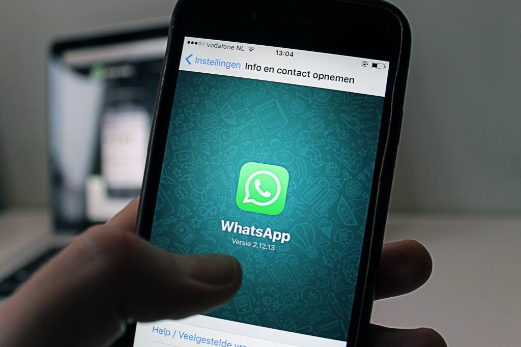 WhatsApp собирается внедрить опцию, которая упростит перенос истории чатов между устройствами на iOS и Android