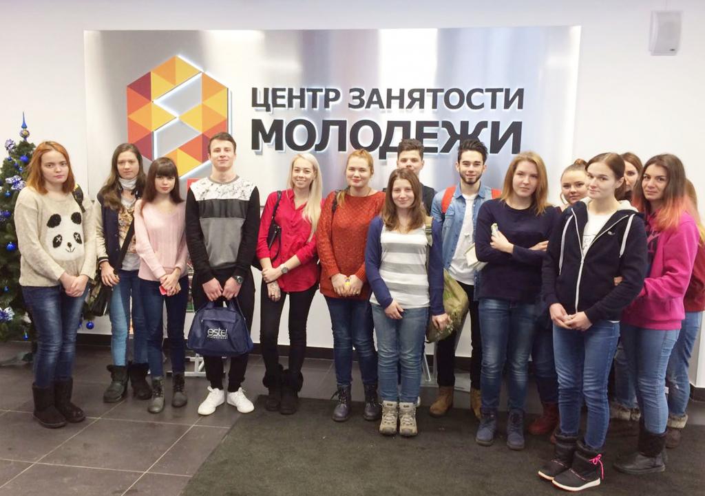 Молодежная безработица в России из-за пандемии выросла лишь на 1%: где молодежи проще всего найти работу