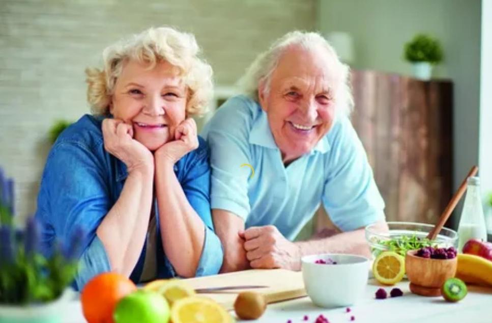 Лучшее занятие для пенсионеров, которое защищает мозг от старения (и это не разгадывание кроссвордов)