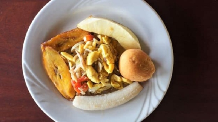 Частичка ямайской души: почему на острове подают на завтрак южный фрукт и северную рыбу