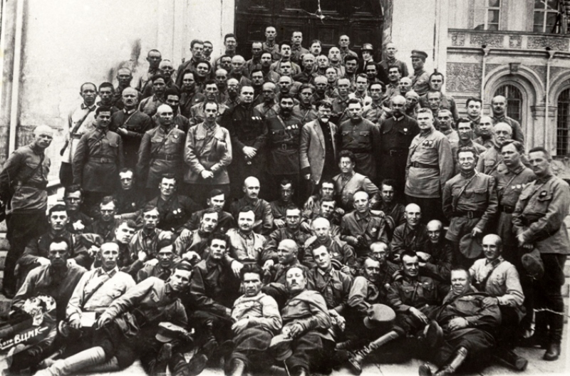 В Петербурге открылась выставка, посвященная белым офицерам, вставшим на сторону Красной армии. Как сложилась судьба тех, кого называли "военспецы"