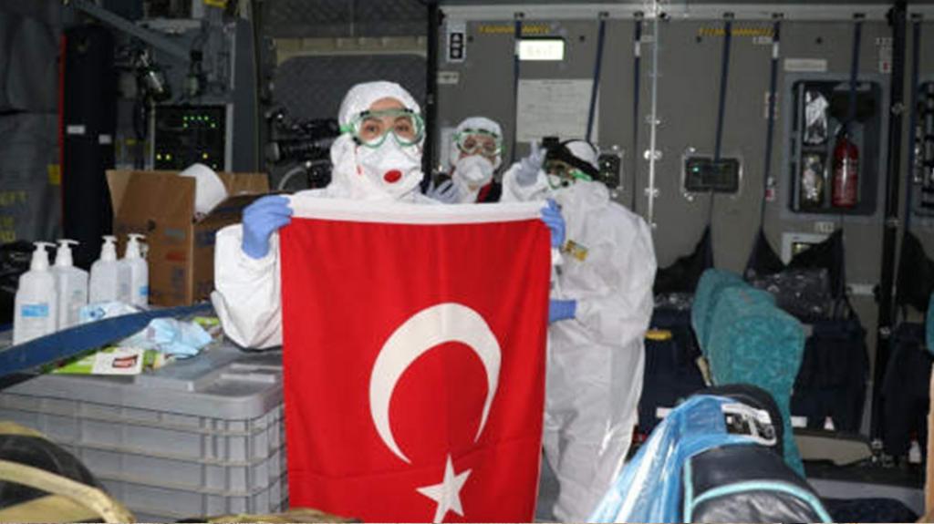 Президент Турции объявил жесткий локдаун из-за ситуации с коронавирусом