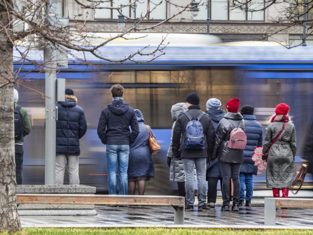 За два года (с марта 2019-го) россияне на 20 процентов реже стали пользоваться общественным транспортом