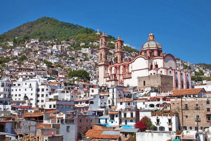 Мексика и Россия хотят отменить визовый режим: лучшие маленькие города латиноамериканской страны для отдыха туристов