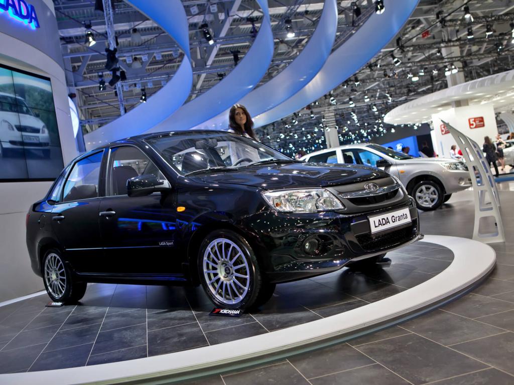 В России резко выросли цена на автомобили LADA: как выбрать подержанный ВАЗ