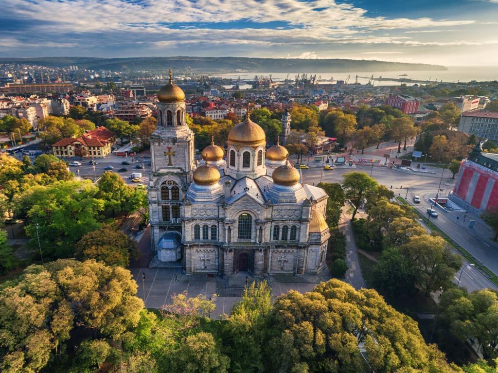 Болгария уже раздает визы туристы из России: куда ехать - лучшие города балканской страны для посещения