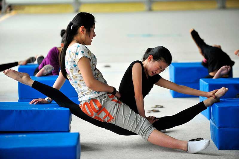 Тренер из Японии сравнил эффективность растяжки и физических упражнений на выносливость