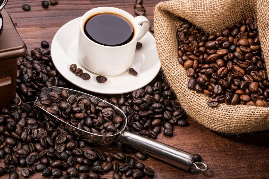 Натуральный, фильтрованный и в маленьких чашках: ученые нашли связь употребления кофе с долголетием