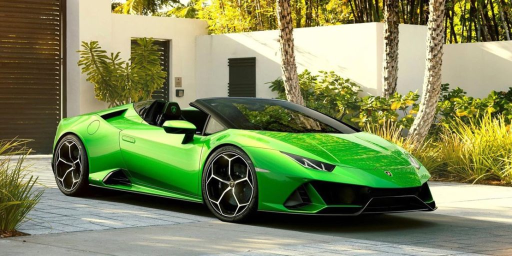 Lamborghini не спешила внедрять электрификацию, но современный рынок заставил. К 2024 году Lamborghini внедрит полногибридную линейку электромобилей