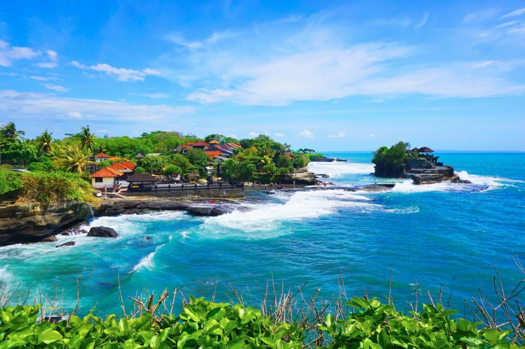 Власти Индонезии ожидают, что иностранные туристы вернутся на острова в июле