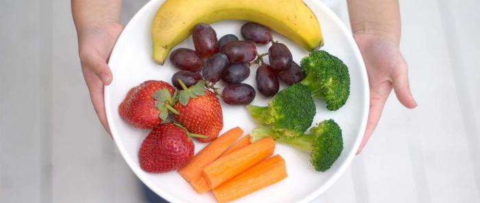 Что делать если ребенок не любит овощи и фрукты 
