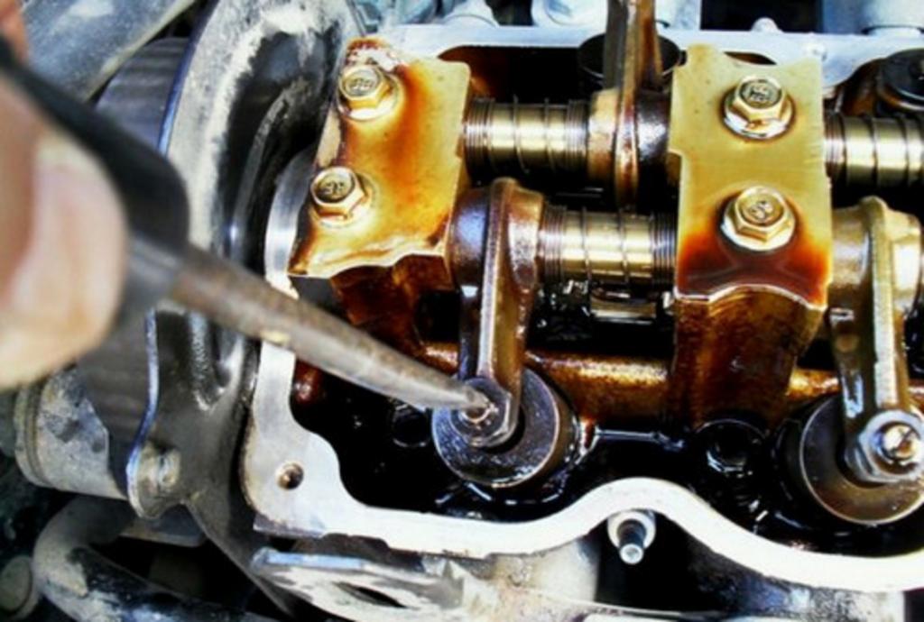 Автомобиль «Шевроле-Лачетти»: как отрегулировать клапана на двигателе своими руками