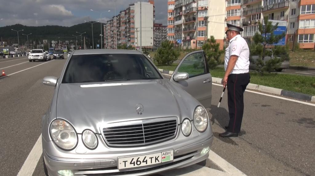 Абхазские автомобили - выгодная покупка для россиян?