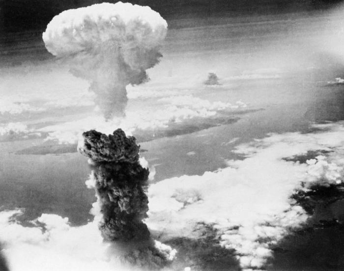 Не Сталин бомбил Хиросиму