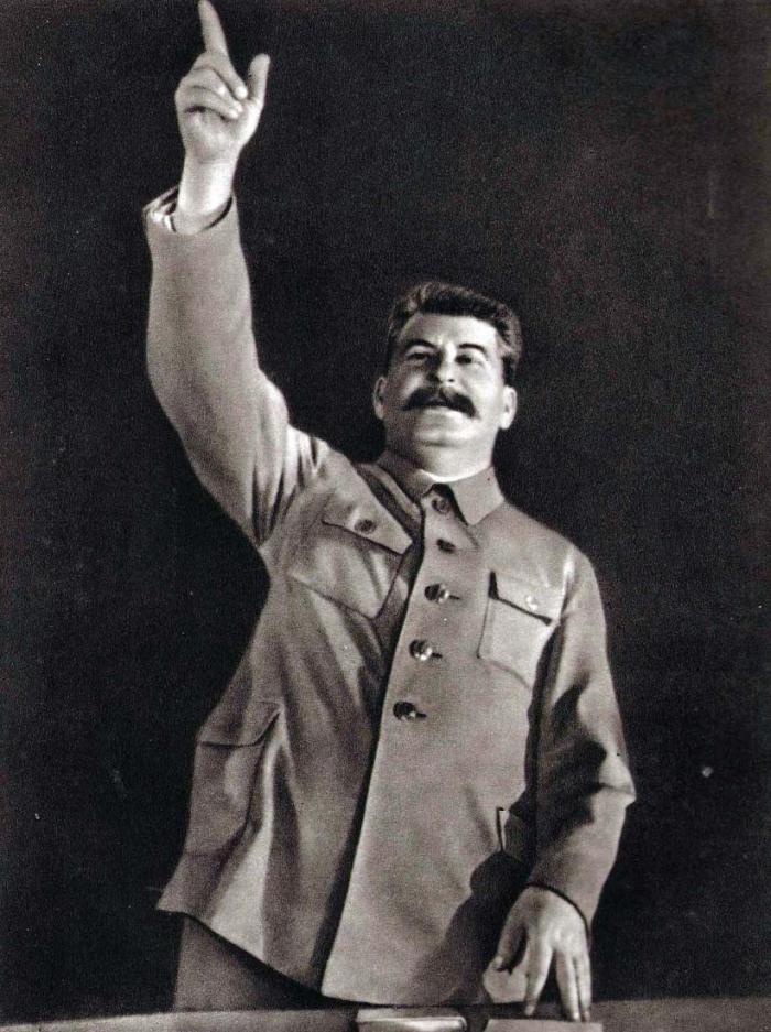 Сталина пора оставить в покое