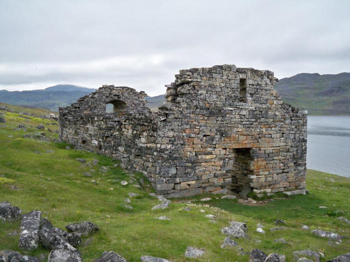 остатки поселения викингов
