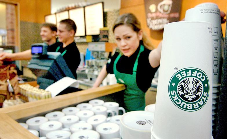 «Могу заверить, что чудовищных ребрендингов не планируется»: Тимати сообщил о приобретении всех активов Starbucks в России