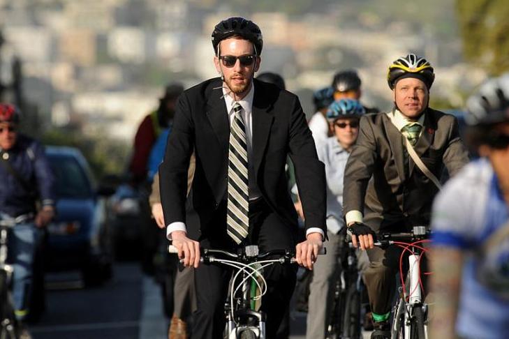 Альтернатива спортзалу: польза езды на велосипеде на работу для здоровья