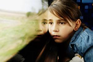 Сознательный игнор - токсичный метод воспитания детей: как решить проблемы поведения другими способами