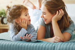 В чем на самом деле ответственность родителей: 8 вещей, которые они действительно должны дать своим детям