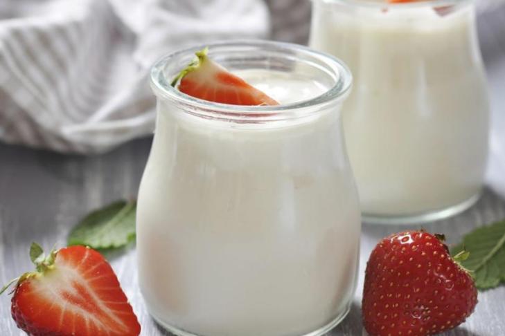 Айран, сюзме и мезе: как йогурт спасает от жары летом