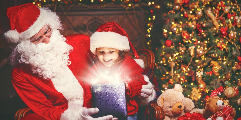 Сказочные финансы: сколько зарабатывает Санта-Клаус
