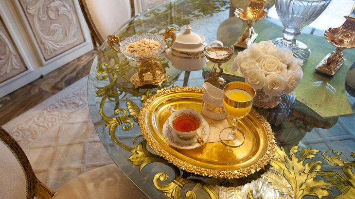 Внутри дома Дональда Трампа: золото, бриллианты и невероятная роскошь. Фото