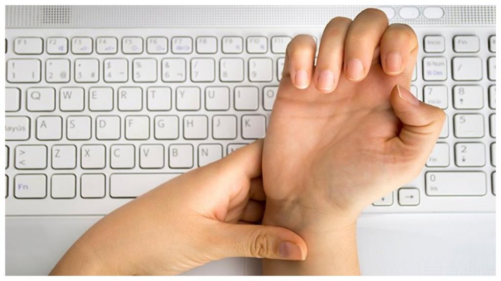 Распухшие пальцы на руках: безобидная реакция организма или серьезное заболевание