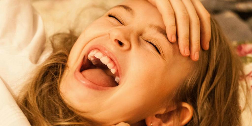 Почему мы смеемся? Ученые раскрыли тайны смеха