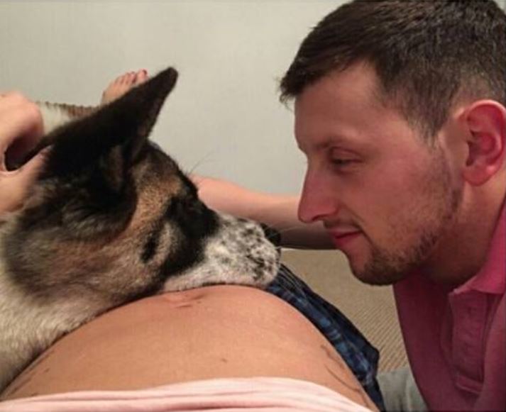 Пес лаял на беременную хозяйку без остановки и... спас ей жизнь