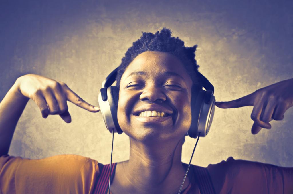 Ученые обнаружили самую расслабляющую песню в мире: снижает стресс на 65%