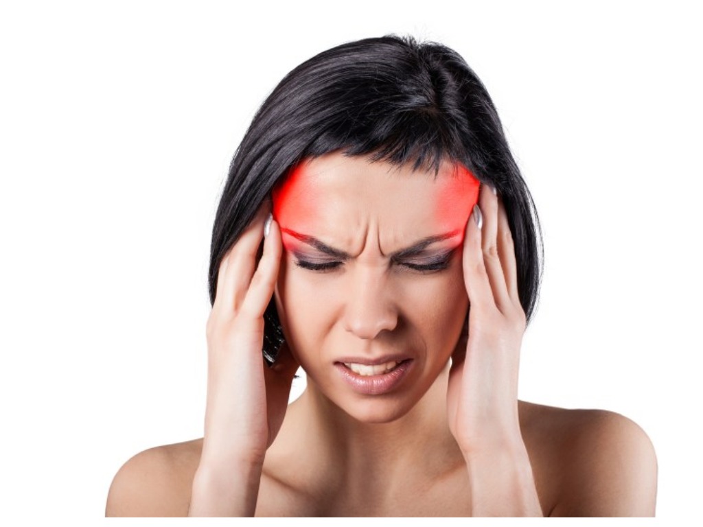 Дефицит фолиевой кислоты и всего двух витаминов могут увеличивать риск мигрени