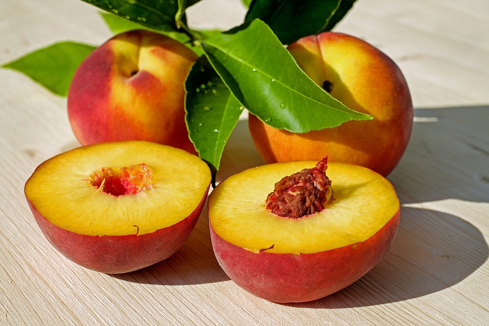 Употребление яблок, сельдерея и некоторых других овощей и фруктов может привести к летальному исходу